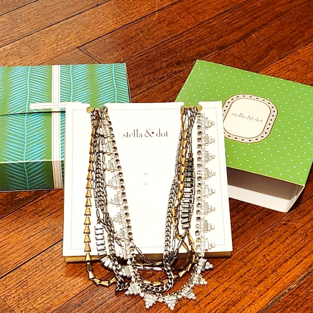 Stella & Dot Sutton Necklace